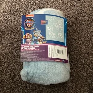 Nickelodeon Paw Patrol Blue Glow in the Dark Bedtime Blanket NEW